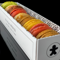 M Boîte de 8 macarons